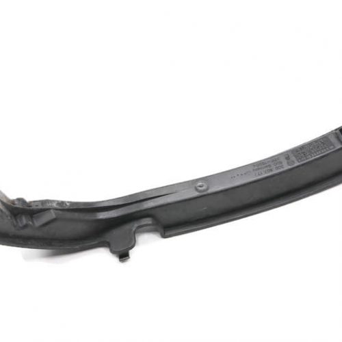 GENUINE New Front bumper cover guide Right VW Passat B6 2005-2011 3C0807178