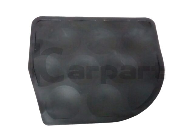 GENUINE New Underbody cover bung Right VW Passat B6 B7 CC Sharan 3C0825962