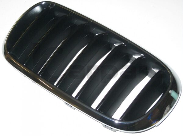 New OEM BMW F16 Left Radiator Bonnet Grille Chrome Trim 7373689 51137373689