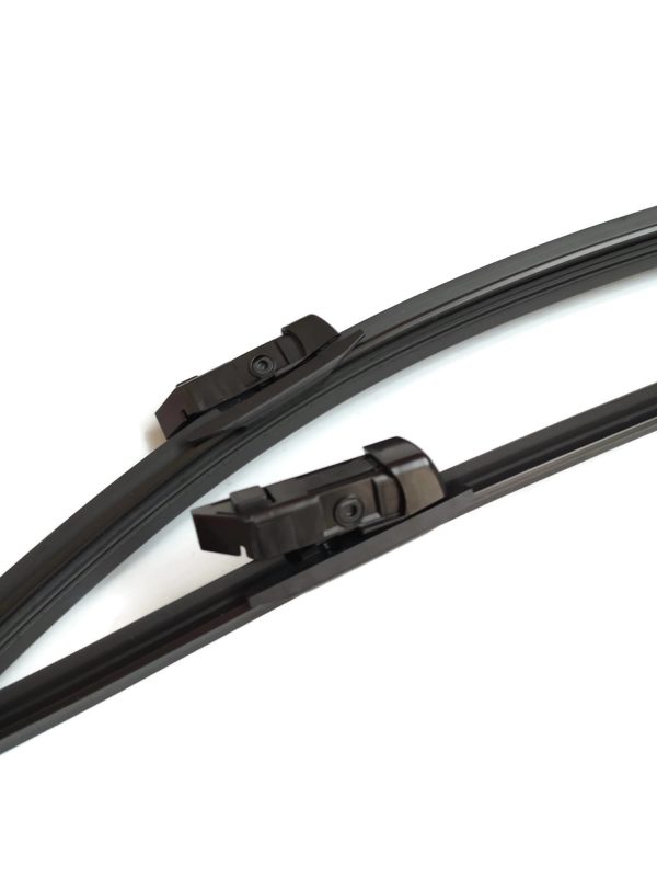 New OEM Front windshield wiper blade set Audi A3 Sportback / Cabrio 8V1998002B