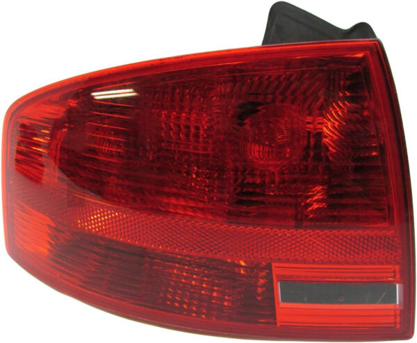 New OEM Left Outer Tail Light Assembly Audi A4 S4 A4 Quattro 8E5945095A VAG