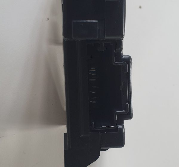 Genuine New Fuse Box for Mercedes-Benz A2975400441 OEM