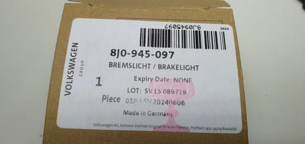 GENUINE New Third 3rd brake stop light Audi TT 2007-2014 8J0945097 VAG OEM