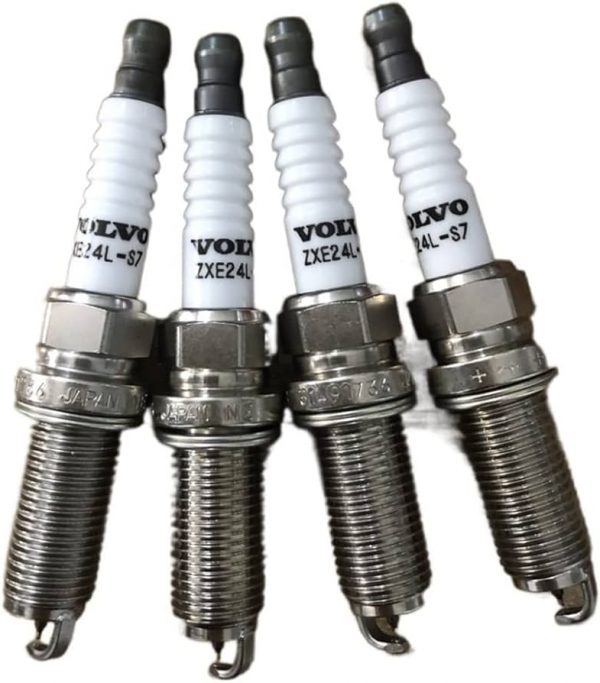 Volvo Spark Plug Set 32290011 Genuine New