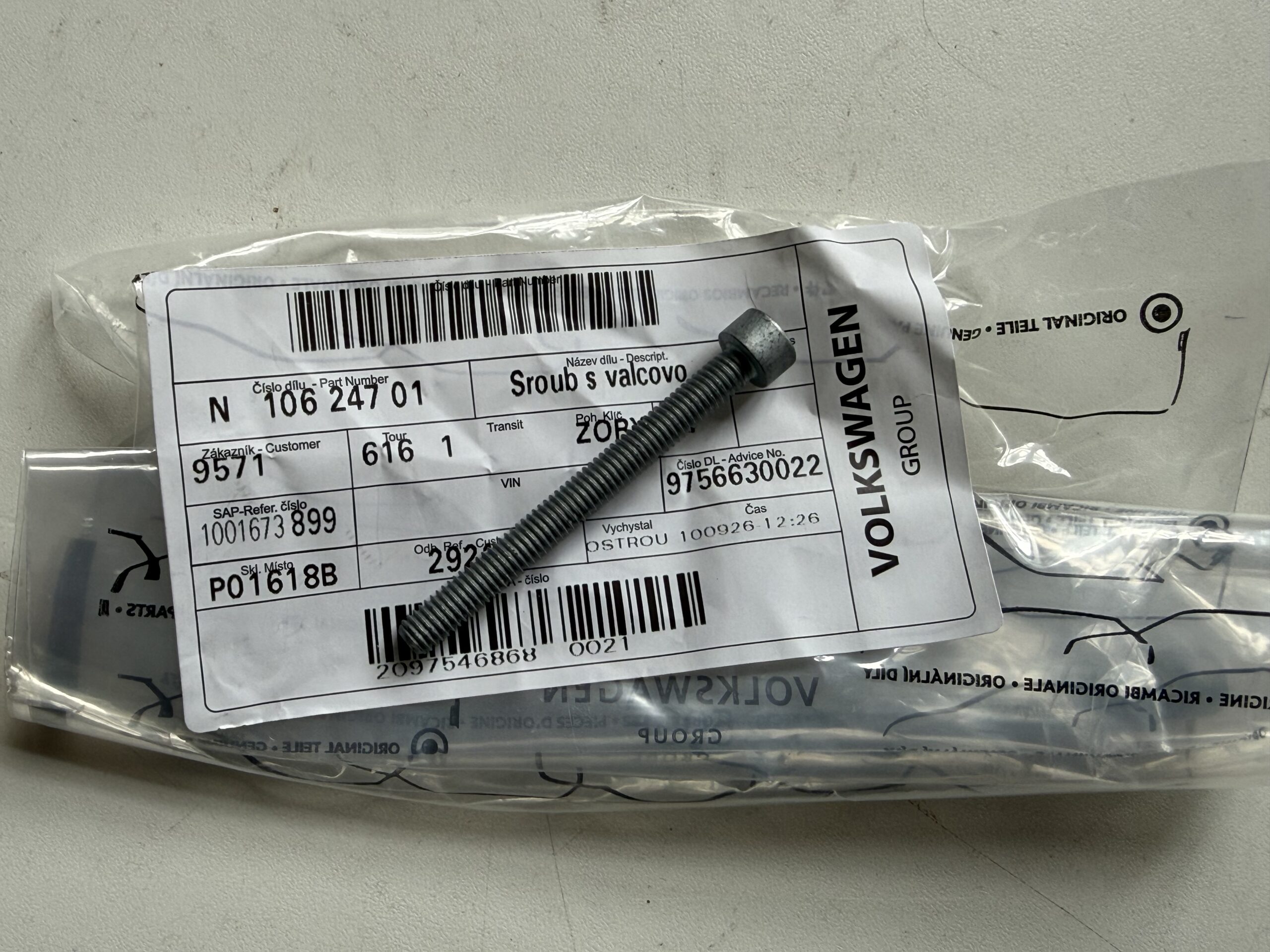 New Volkswagen Audi screw N10624701 Genuine OEM New Volkswagen Audi screw N10624701 Genuine OEM