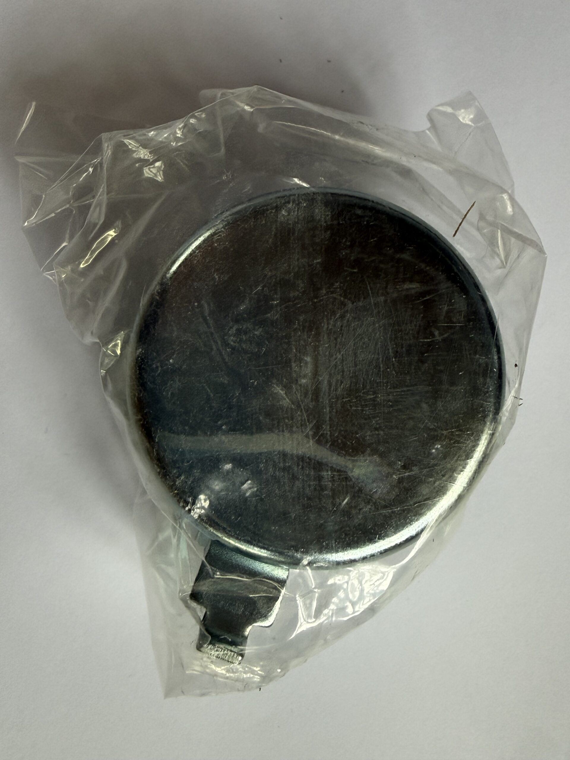 New Volvo spacer 9997021 Genuine OEM New Volvo spacer 9997021 Genuine OEM