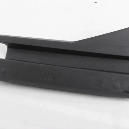 New Volkswagen Audi cover 4M0805700A Genuine OEM